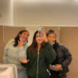 Meet your Posher, Saraya